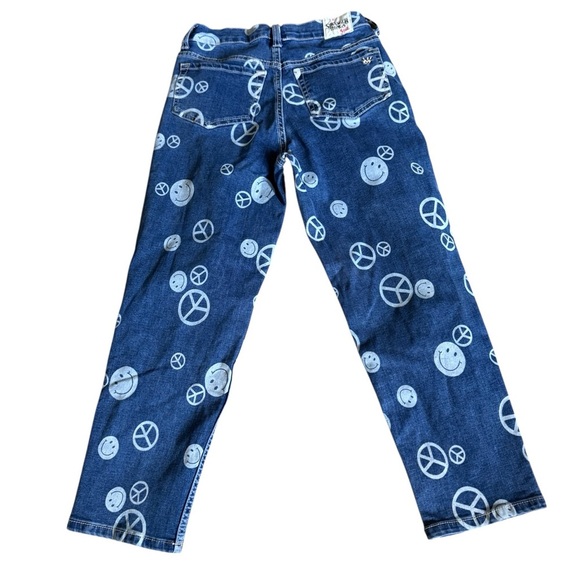 JUSTICE STRANGER THINGS Girls Smiley Face Peace Sign Denim Jeans Size 14 - Picture 2 of 4